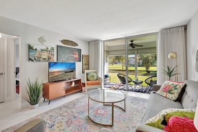 Full Two Bedroom With Par 3 Golf Course And Water on Hollybrook Golf and Tennis Club  in Florida - for sale on GolfHomes.com, golf home, golf lot