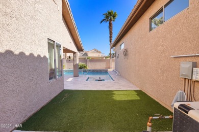RV garage, side parking, 3+ car garage: this home has room for on London Bridge Golf Course in Arizona - for sale on GolfHomes.com, golf home, golf lot