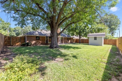 Newly remodeled three bedroom, two bathroom brick home in a on Legends Country Club in Texas - for sale on GolfHomes.com, golf home, golf lot