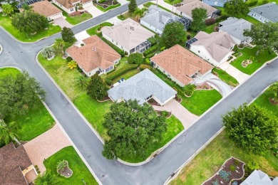 CORNER LOT IN THE VILLAGE OF SUNSET POINTE. This beautifully on The Links of Spruce Creek in Florida - for sale on GolfHomes.com, golf home, golf lot