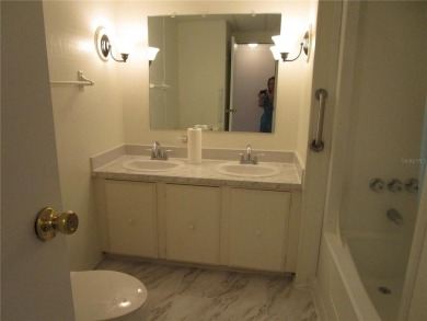 ***Seller is motivated/looking for offers****55+ community with on Brookridge Country Club in Florida - for sale on GolfHomes.com, golf home, golf lot