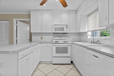 Investment Opportunity in Englewood! This 2003-built duplex at on Oyster Creek Golf Club in Florida - for sale on GolfHomes.com, golf home, golf lot
