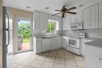 Investment Opportunity in Englewood! This 2003-built duplex at on Oyster Creek Golf Club in Florida - for sale on GolfHomes.com, golf home, golf lot