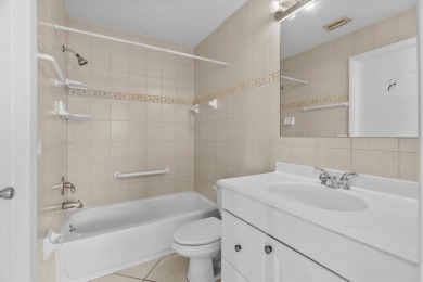 Investment Opportunity in Englewood! This 2003-built duplex at on Oyster Creek Golf Club in Florida - for sale on GolfHomes.com, golf home, golf lot