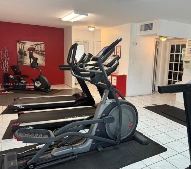 Remarkable and spacious 1/1 condo with a kitchen that has its on Lauderhill Golf Course in Florida - for sale on GolfHomes.com, golf home, golf lot