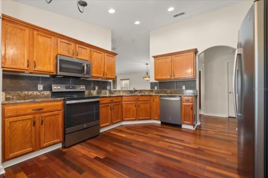 Short Sale. This well-maintained 2-bedroom, 2-bathroom on Stonegate Golf Club in Florida - for sale on GolfHomes.com, golf home, golf lot