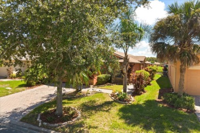 Short Sale. This well-maintained 2-bedroom, 2-bathroom on Stonegate Golf Club in Florida - for sale on GolfHomes.com, golf home, golf lot