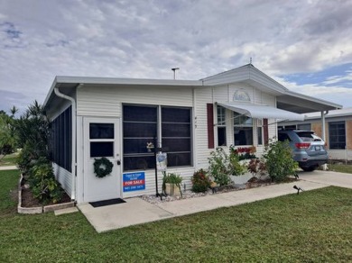 New Roof , Fully Furnished, Move-In Ready! Comes with Golf Cart on Riverwood Golf Club in Florida - for sale on GolfHomes.com, golf home, golf lot