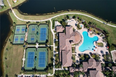HUGE DECREASE for this beautiful move in ready coach home, as on Plantation Golf and Country Club in Florida - for sale on GolfHomes.com, golf home, golf lot