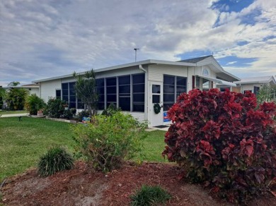 New Roof , Fully Furnished, Move-In Ready! Comes with Golf Cart on Riverwood Golf Club in Florida - for sale on GolfHomes.com, golf home, golf lot