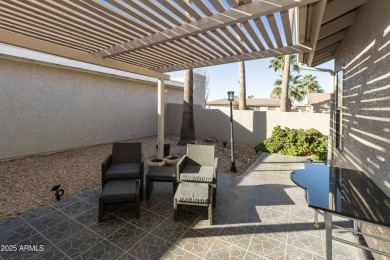 Outstanding curb appeal! Nicely updated 2BR, 2BA Cimarron model on Cottonwood Country Club in Arizona - for sale on GolfHomes.com, golf home, golf lot