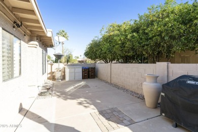 Outstanding curb appeal! Nicely updated 2BR, 2BA Cimarron model on Cottonwood Country Club in Arizona - for sale on GolfHomes.com, golf home, golf lot