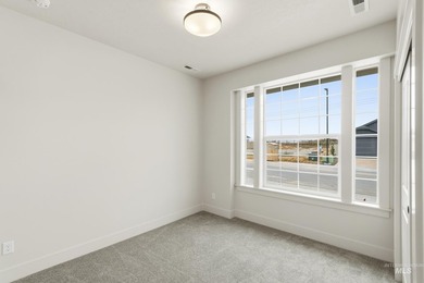 Thoughtfully designed single-level floor plan offers 3 bedrooms on Hunters Point Golf Club in Idaho - for sale on GolfHomes.com, golf home, golf lot