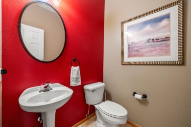 GREAT PRICE AND LOCATION - DUPLEX TOWNHOME WITH GARAGE AT THE on Running Y Ranch Resort in Oregon - for sale on GolfHomes.com, golf home, golf lot