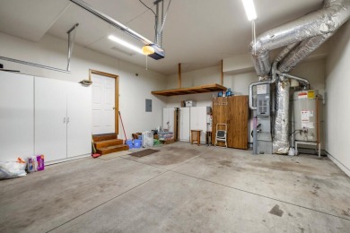 GREAT PRICE AND LOCATION - DUPLEX TOWNHOME WITH GARAGE AT THE on Running Y Ranch Resort in Oregon - for sale on GolfHomes.com, golf home, golf lot