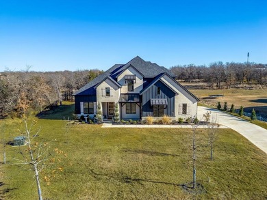 Completed in 2024 and now offered $40K below recent appraisal on Sugar Tree Golf and Country Club in Texas - for sale on GolfHomes.com, golf home, golf lot