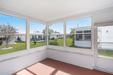 PRICE IMPROVEMENT.  Seller Motivated. Welcome to this on Mainlands Golf Club in Florida - for sale on GolfHomes.com, golf home, golf lot