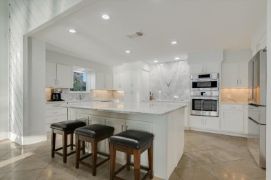 Experience luxurious lakefront living in this stunning 4 bed, 4 on Horseshoe Bay Private Golf Course in Texas - for sale on GolfHomes.com, golf home, golf lot