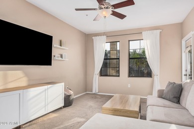 NEW HVAC!!! This beautifully updated 2 bed, 2 bath end unit on Papago Golf Course in Arizona - for sale on GolfHomes.com, golf home, golf lot