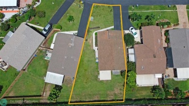 Spacious Gated two bedrooms, two bath single family home with a on Cypress Creek Country Club - Boynton Beach in Florida - for sale on GolfHomes.com, golf home, golf lot