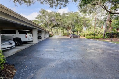 Elegant 1st floor corner condo with large lanai overlooking lake on Wyndemere Country Club in Florida - for sale on GolfHomes.com, golf home, golf lot