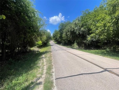 Amazing creek lot in White Bluff! This lot backs up to a small on White Bluff Resort - Old Course in Texas - for sale on GolfHomes.com, golf home, golf lot