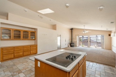 Great location on this Prescott Country Club home that is on Prescott Golf and Country Club in Arizona - for sale on GolfHomes.com, golf home, golf lot