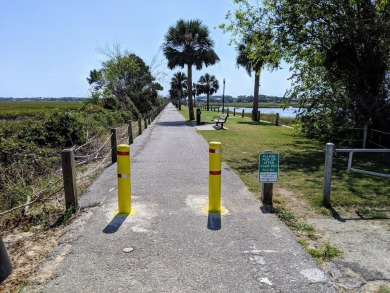 Sought-after Bayview Acres neighborhood in the heart of Mount on Patriots Point Links on Charleston Harbor in South Carolina - for sale on GolfHomes.com, golf home, golf lot