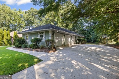 SPACIOUS AND RENOVATED RANCH HOME ON WHITE OAK DRIVE, Walking on Canongate On White Oak Golf Course in Georgia - for sale on GolfHomes.com, golf home, golf lot