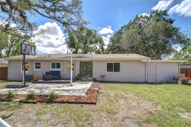 Charming ranch home in historic Forest Hills. If you're dreaming on Babe Zaharias Golf Course in Florida - for sale on GolfHomes.com, golf home, golf lot