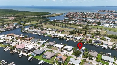 APOLLO BEACH WATERFRONT - CUSTOM BUILT EXECUTIVE POOL HOME - NO on Apollo Beach Golf and Sea Club in Florida - for sale on GolfHomes.com, golf home, golf lot