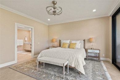 Beautiful turn-key 3 bed, 3 bath home on the 2nd fairway with on Bermuda Dunes Country Club in California - for sale on GolfHomes.com, golf home, golf lot