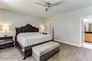 Beautifully updated townhouse tucked away in a peaceful on Cape Fear National At Brunswick Forest in North Carolina - for sale on GolfHomes.com, golf home, golf lot