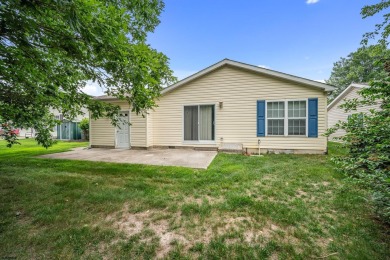 Comfortable, Low-Maintenance Living for Active Adults - 2 Bed, 2 on Mays Landing Golf and Country Club in New Jersey - for sale on GolfHomes.com, golf home, golf lot