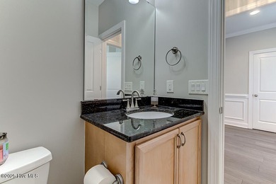 Beautifully updated townhouse tucked away in a peaceful on Cape Fear National At Brunswick Forest in North Carolina - for sale on GolfHomes.com, golf home, golf lot