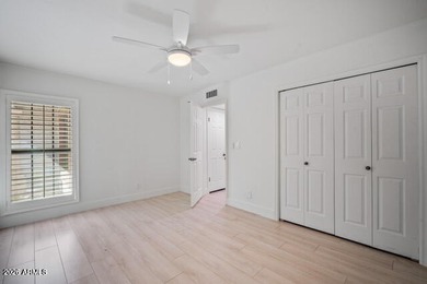 Perfectly clean and truly move-in ready, this beautifully on Scottsdale Silverado Golf Club in Arizona - for sale on GolfHomes.com, golf home, golf lot