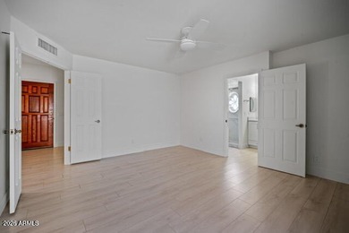 Perfectly clean and truly move-in ready, this beautifully on Scottsdale Silverado Golf Club in Arizona - for sale on GolfHomes.com, golf home, golf lot