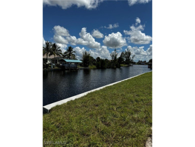 Motivated seller!!  This beautiful waterfront lot in NW Cape on Burnt Store Golf Club in Florida - for sale on GolfHomes.com, golf home, golf lot