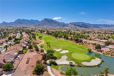 Charming single story home in the resort-style 55+ community of on Highland Falls Golf Club in Nevada - for sale on GolfHomes.com, golf home, golf lot