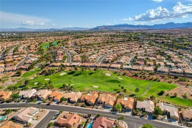 Charming single story home in the resort-style 55+ community of on Highland Falls Golf Club in Nevada - for sale on GolfHomes.com, golf home, golf lot