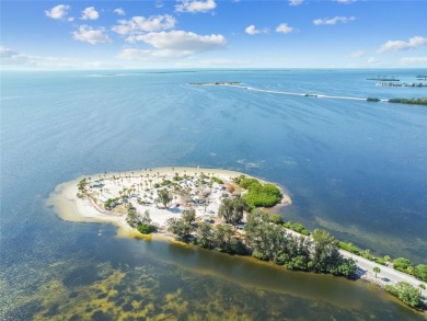 Welcome to this 1-bedroom, 1-bath oasis in Tarpon Springs on Tarpon Springs Golf Course in Florida - for sale on GolfHomes.com, golf home, golf lot