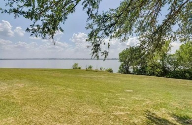 Looking for a beautiful WATER FRONT townhouse? You got it on Lakeside Village Golf Course in Texas - for sale on GolfHomes.com, golf home, golf lot