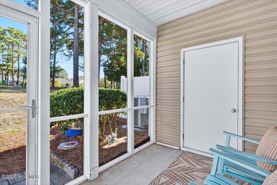 LOCATION! LOCATION! LOCATION! Easy living meets prime location on South Harbour Golf Links in North Carolina - for sale on GolfHomes.com, golf home, golf lot