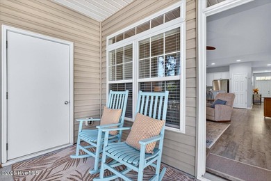 LOCATION! LOCATION! LOCATION! Easy living meets prime location on South Harbour Golf Links in North Carolina - for sale on GolfHomes.com, golf home, golf lot