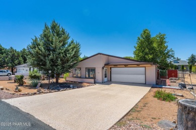 Great 3 bedroom, 2 bathroom, 1,819 square foot home with NEW on Prescott Golf and Country Club in Arizona - for sale on GolfHomes.com, golf home, golf lot