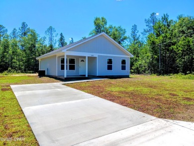 Brand New 2-Bedroom Home in Sunny Hills! Affordable & Move-In on Sunny Hills Golf and Country Club in Florida - for sale on GolfHomes.com, golf home, golf lot