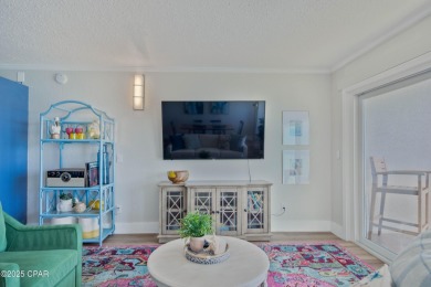 Located right next door to the fabulous TOOTSIES ORCHID LOUNGE on Signal Hill Golf Course, Inc. in Florida - for sale on GolfHomes.com, golf home, golf lot