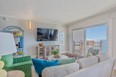 Located right next door to the fabulous TOOTSIES ORCHID LOUNGE on Signal Hill Golf Course, Inc. in Florida - for sale on GolfHomes.com, golf home, golf lot