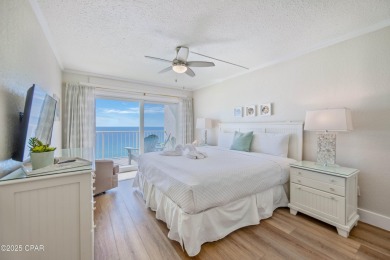Located right next door to the fabulous TOOTSIES ORCHID LOUNGE on Signal Hill Golf Course, Inc. in Florida - for sale on GolfHomes.com, golf home, golf lot