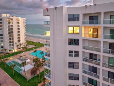 SIGNIFICANT PRICE REDUCTON - This TOTALLY RENOVATED ISLAND on Links on Longboat Golf Club in Florida - for sale on GolfHomes.com, golf home, golf lot